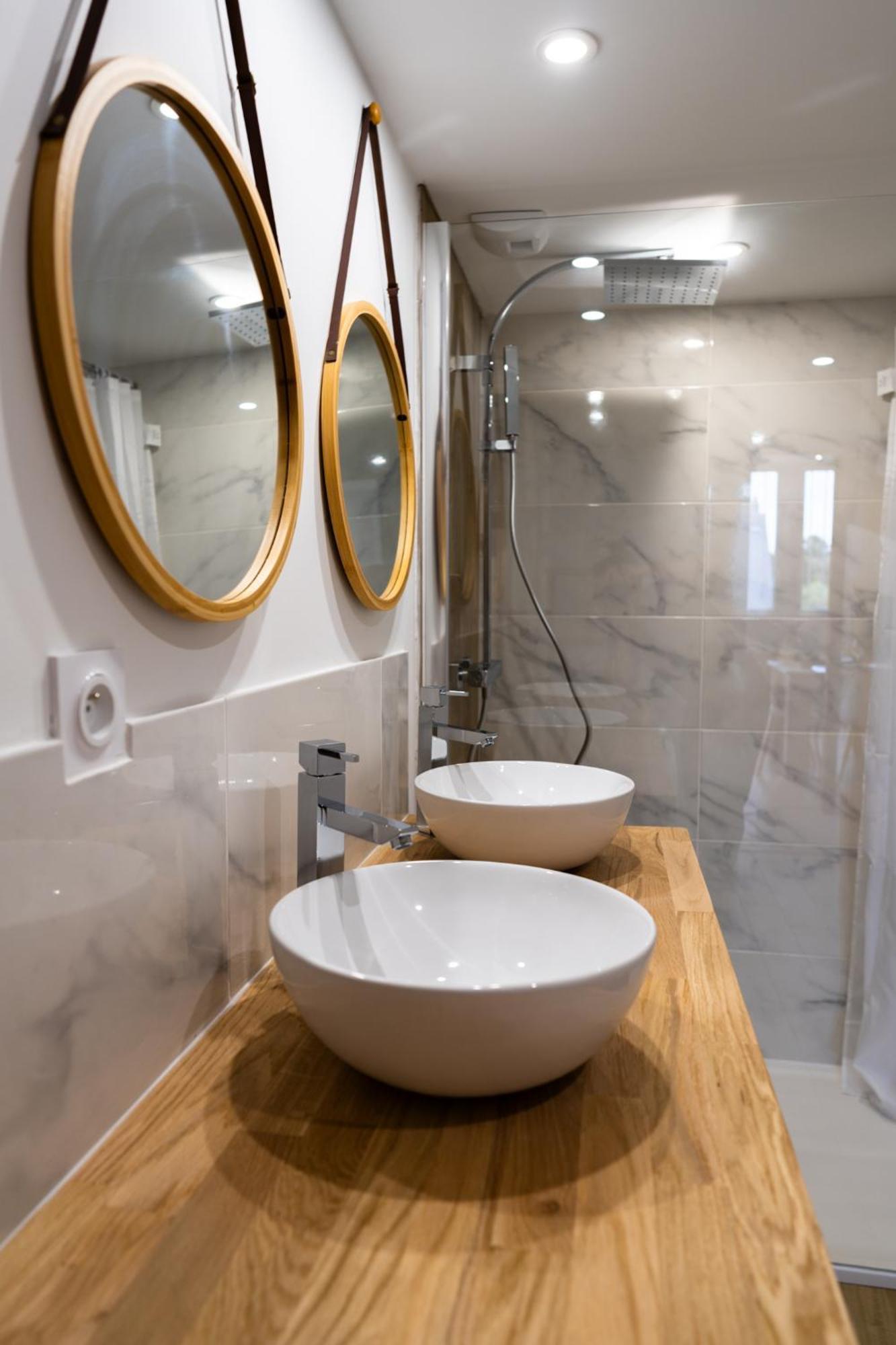 Grand Loft Familial 4 Chambres Avec Parking Prive Saumur Exteriér fotografie